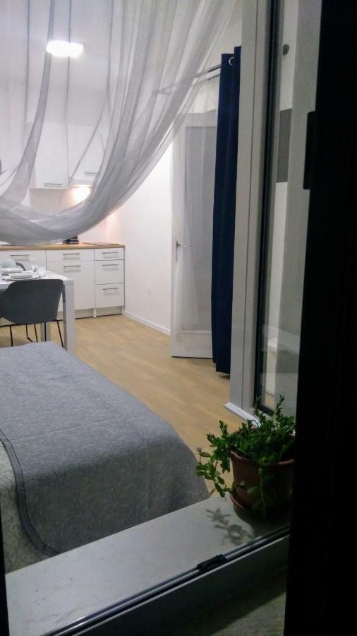 Studio Apartman Adris Ξενοδοχείο Σίμπενικ Εξωτερικό φωτογραφία