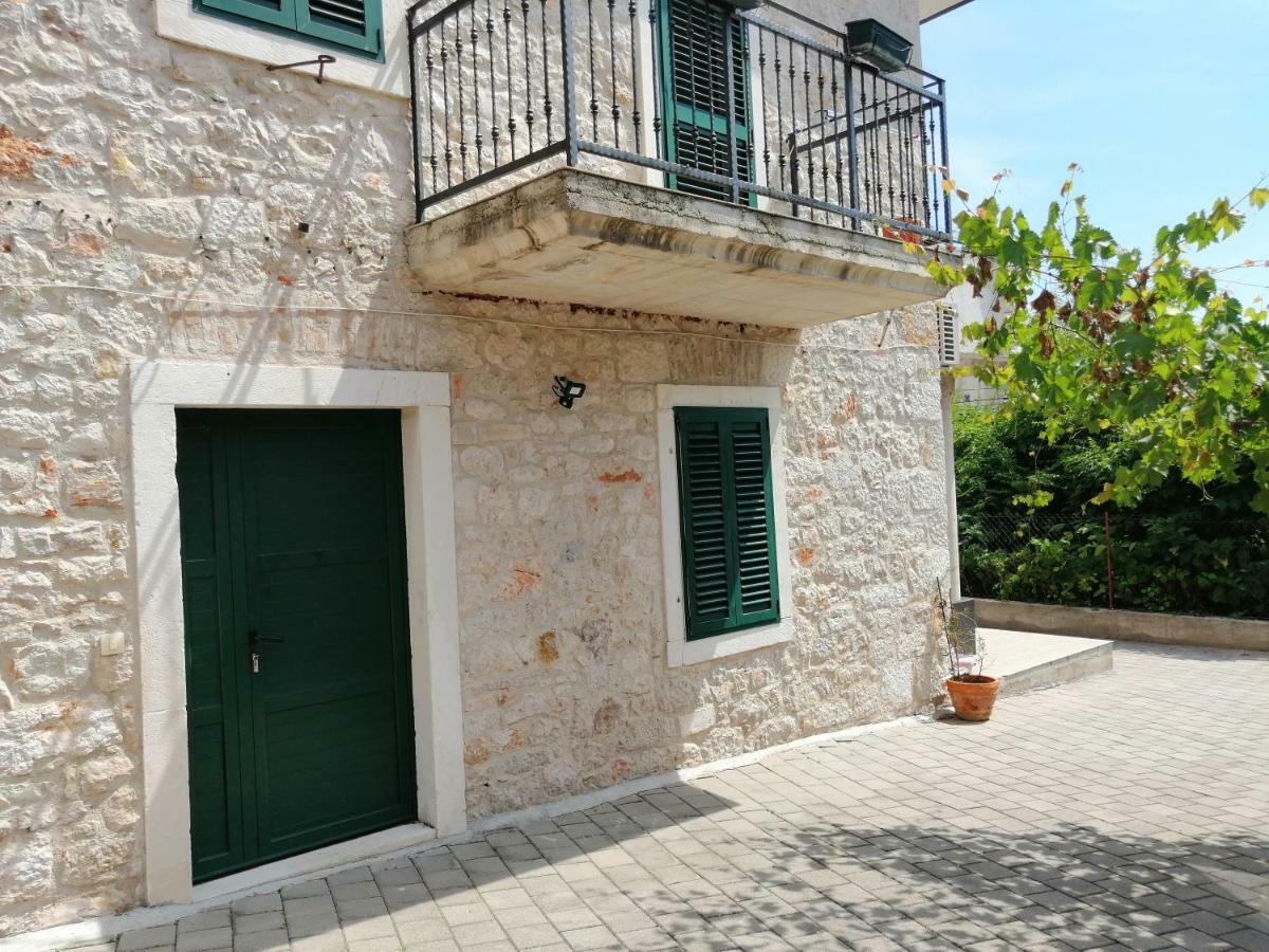 Studio Apartman Adris Ξενοδοχείο Σίμπενικ Εξωτερικό φωτογραφία